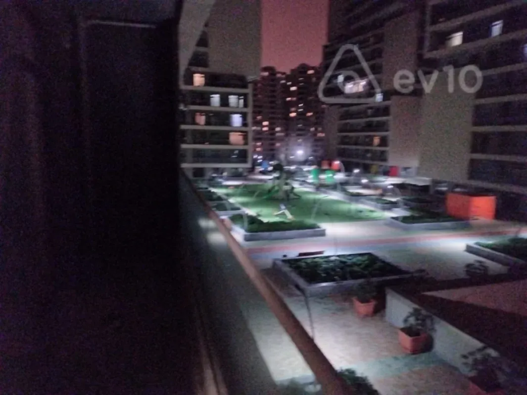 Kirayə verilir 2 otaqlı yeni tikili 64 m²