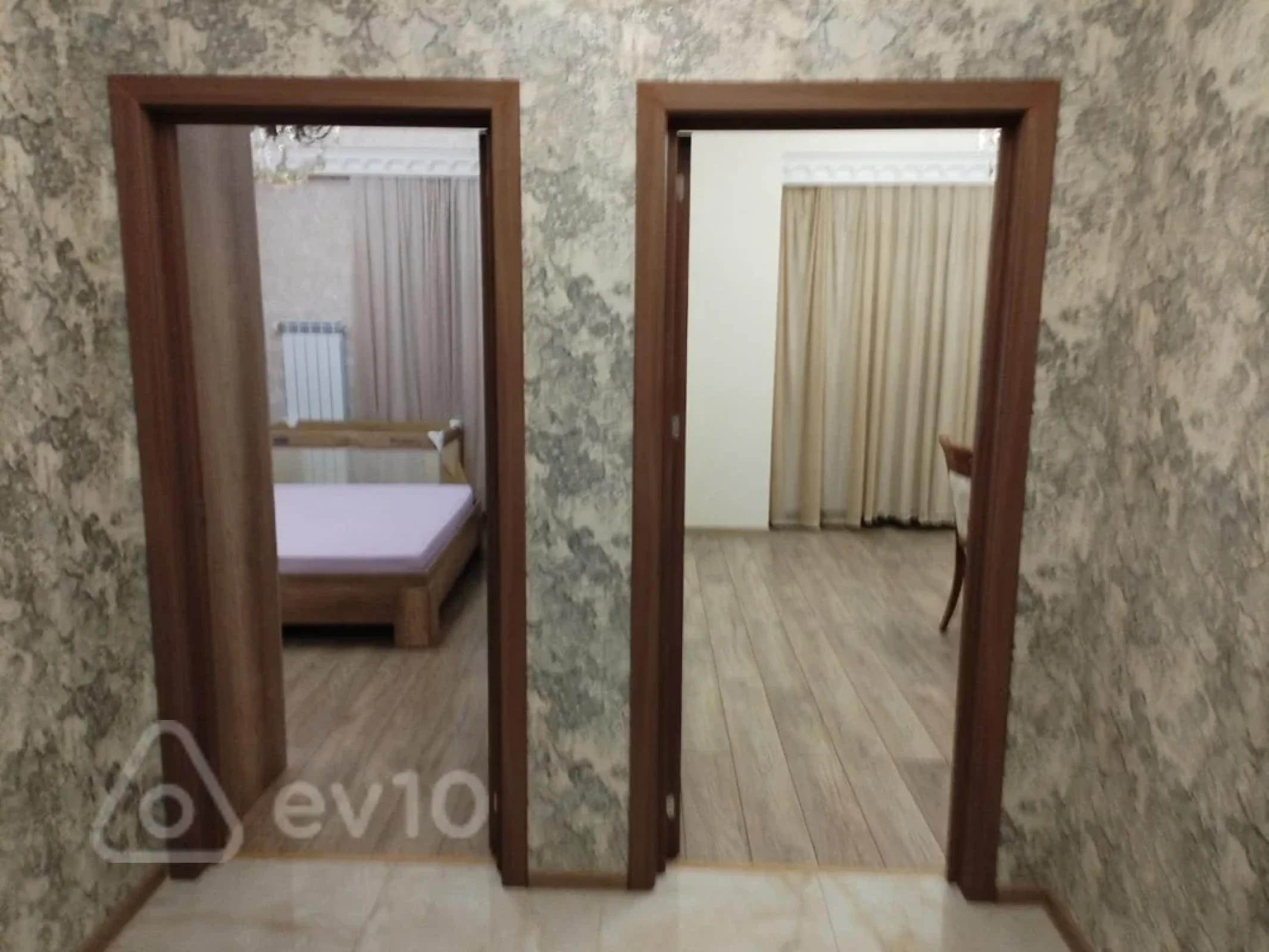 Kirayə verilir 2 otaqlı yeni tikili 64 m²