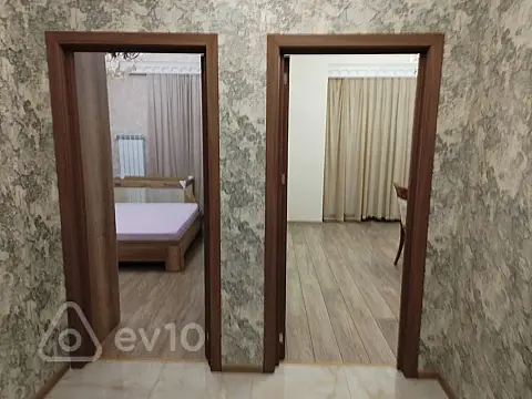 Kirayə verilir 2 otaqlı yeni tikili 64 m²