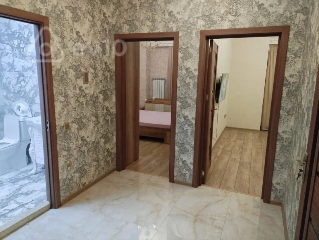 Kirayə verilir 2 otaqlı yeni tikili 64 m²