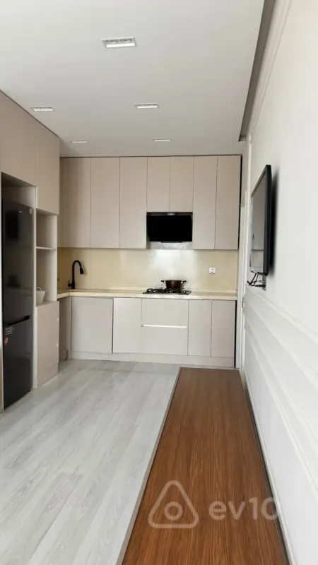 Satılır 2 otaqlı yeni tikili 50 m²