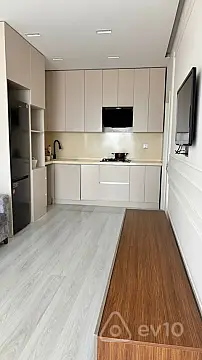 Satılır 2 otaqlı yeni tikili 50 m²