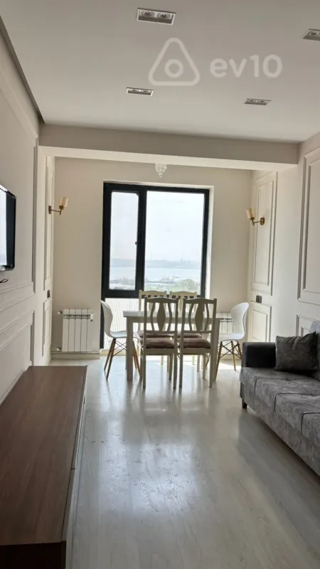 Satılır 2 otaqlı yeni tikili 50 m²