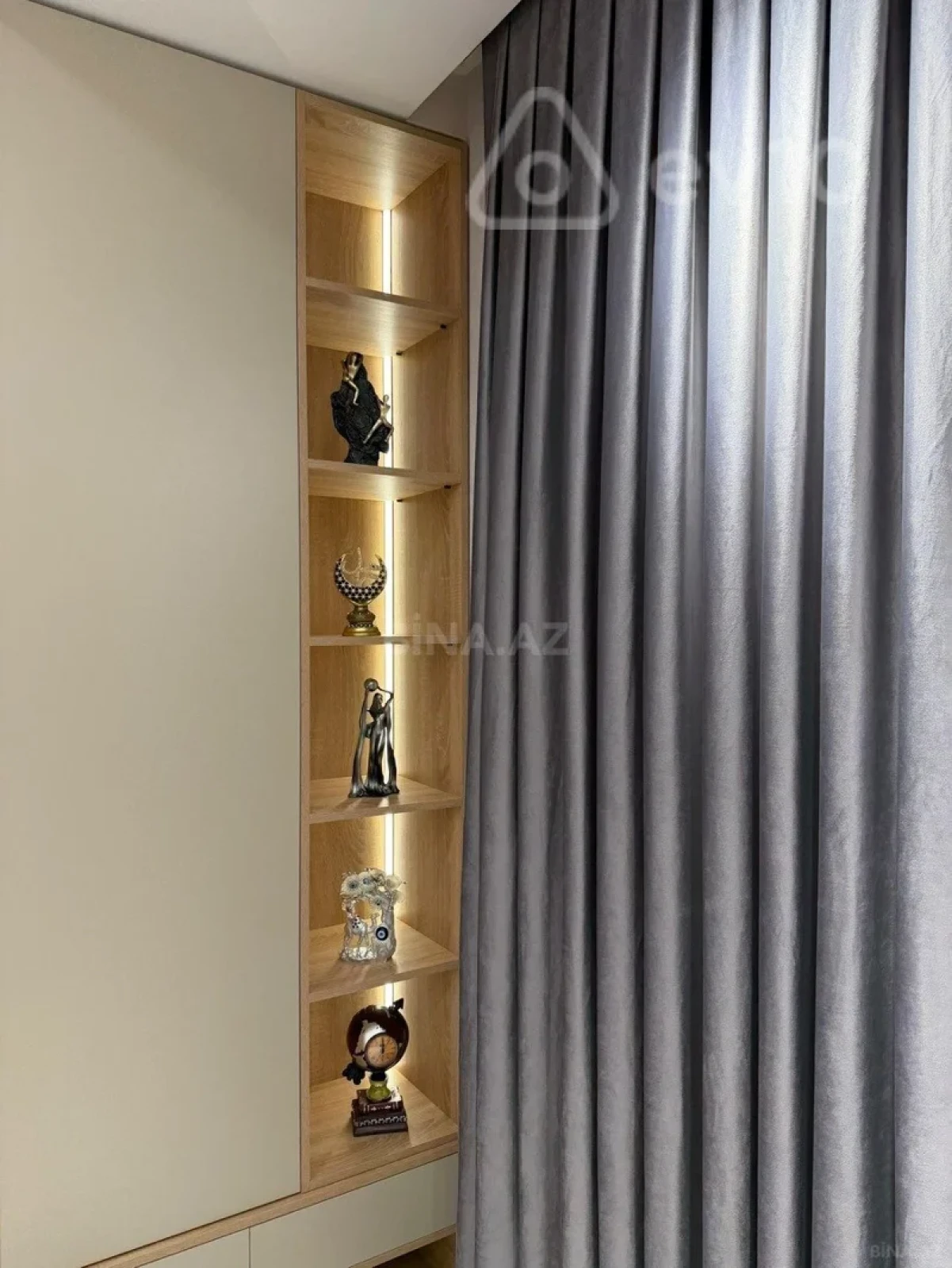 Kirayə verilir 2 otaqlı yeni tikili 80 m²