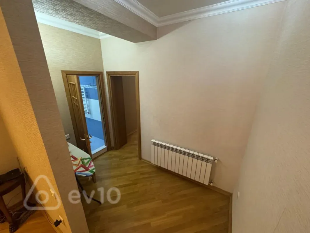 Kirayə verilir 3 otaqlı yeni tikili 100 m²