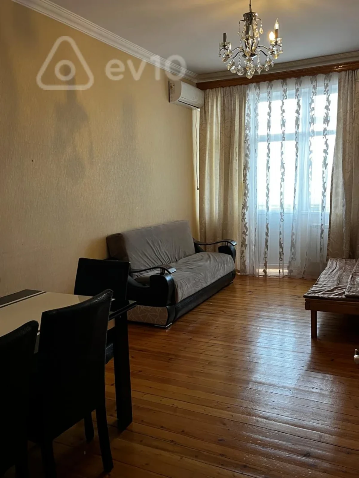 Kirayə verilir 3 otaqlı yeni tikili 100 m²