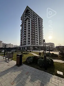 Kirayə verilir 2 otaqlı köhnə tikili 65 m²