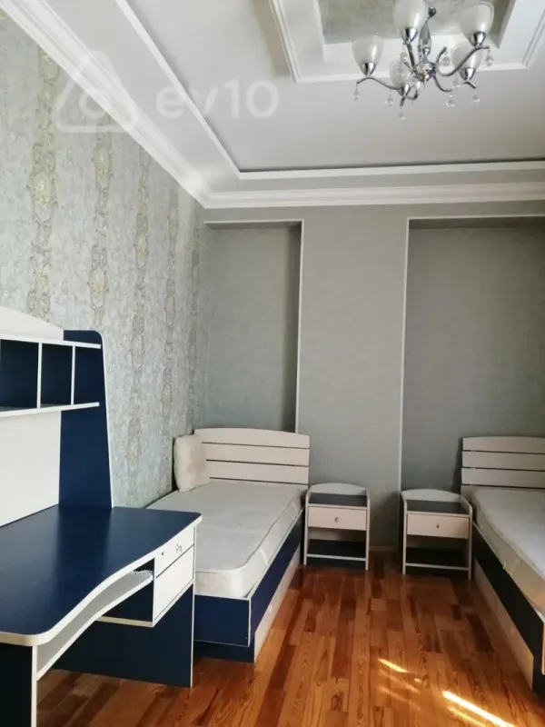 Kirayə verilir 3 otaqlı yeni tikili 82 m²