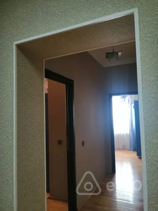 Kirayə verilir 3 otaqlı yeni tikili 82 m²