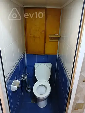 Kirayə verilir 2 otaqlı köhnə tikili 65 m²