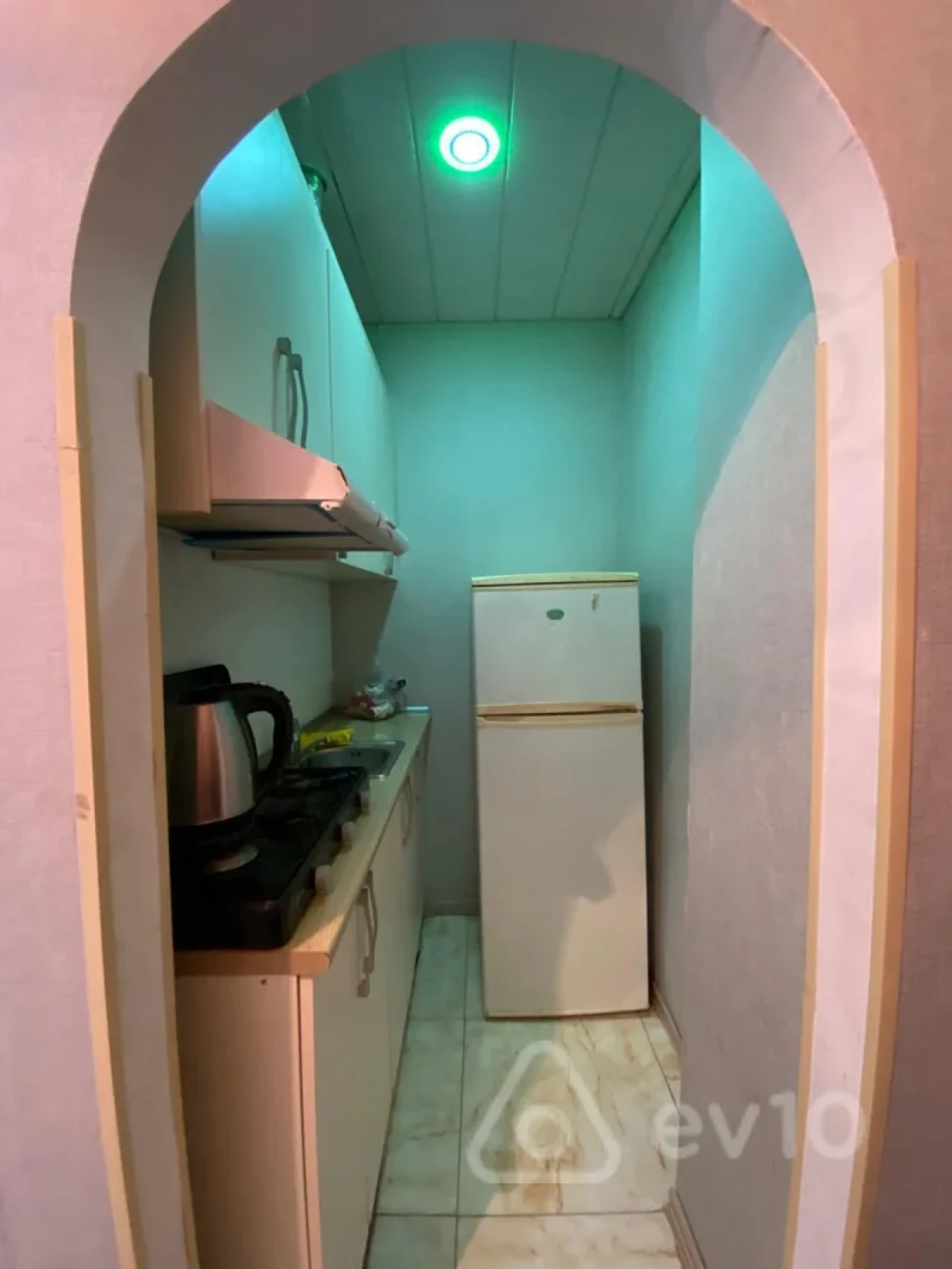 Kirayə verilir 2 otaqlı yeni tikili 46 m²