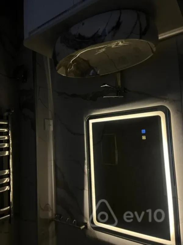 Kirayə verilir 2 otaqlı yeni tikili 50 m²