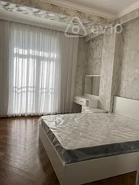 Kirayə verilir 2 otaqlı yeni tikili 50 m²