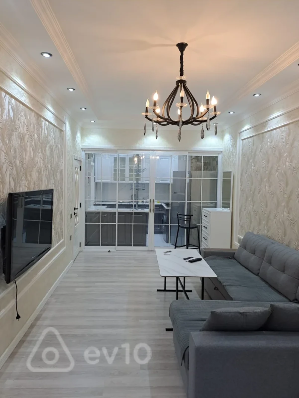Kirayə verilir 3 otaqlı yeni tikili 75 m²