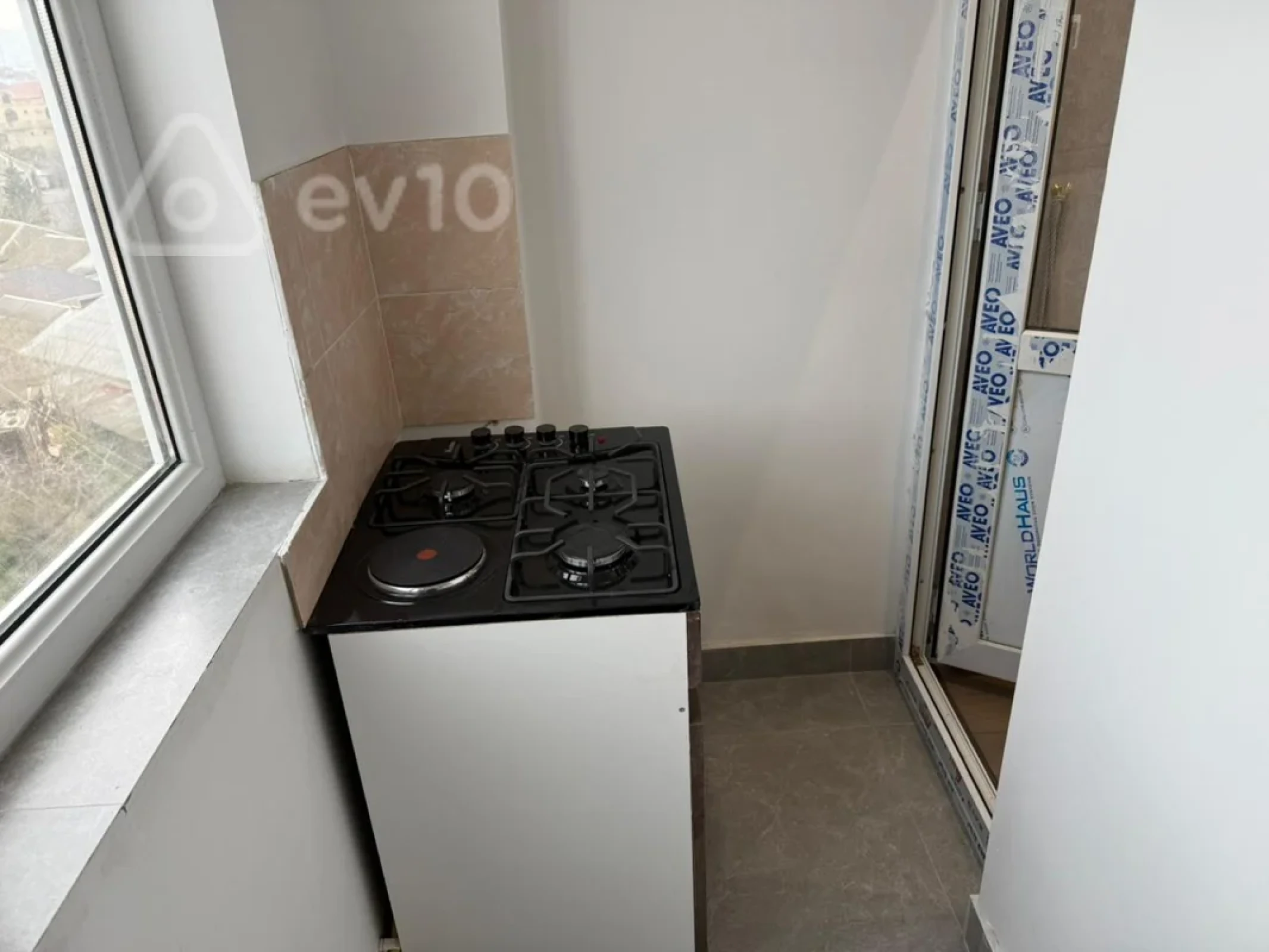 Kirayə verilir 2 otaqlı yeni tikili 51 m²