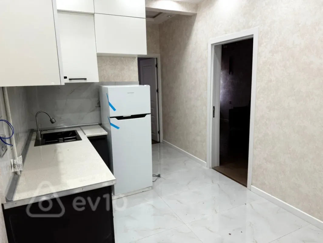 Kirayə verilir 2 otaqlı yeni tikili 51 m²