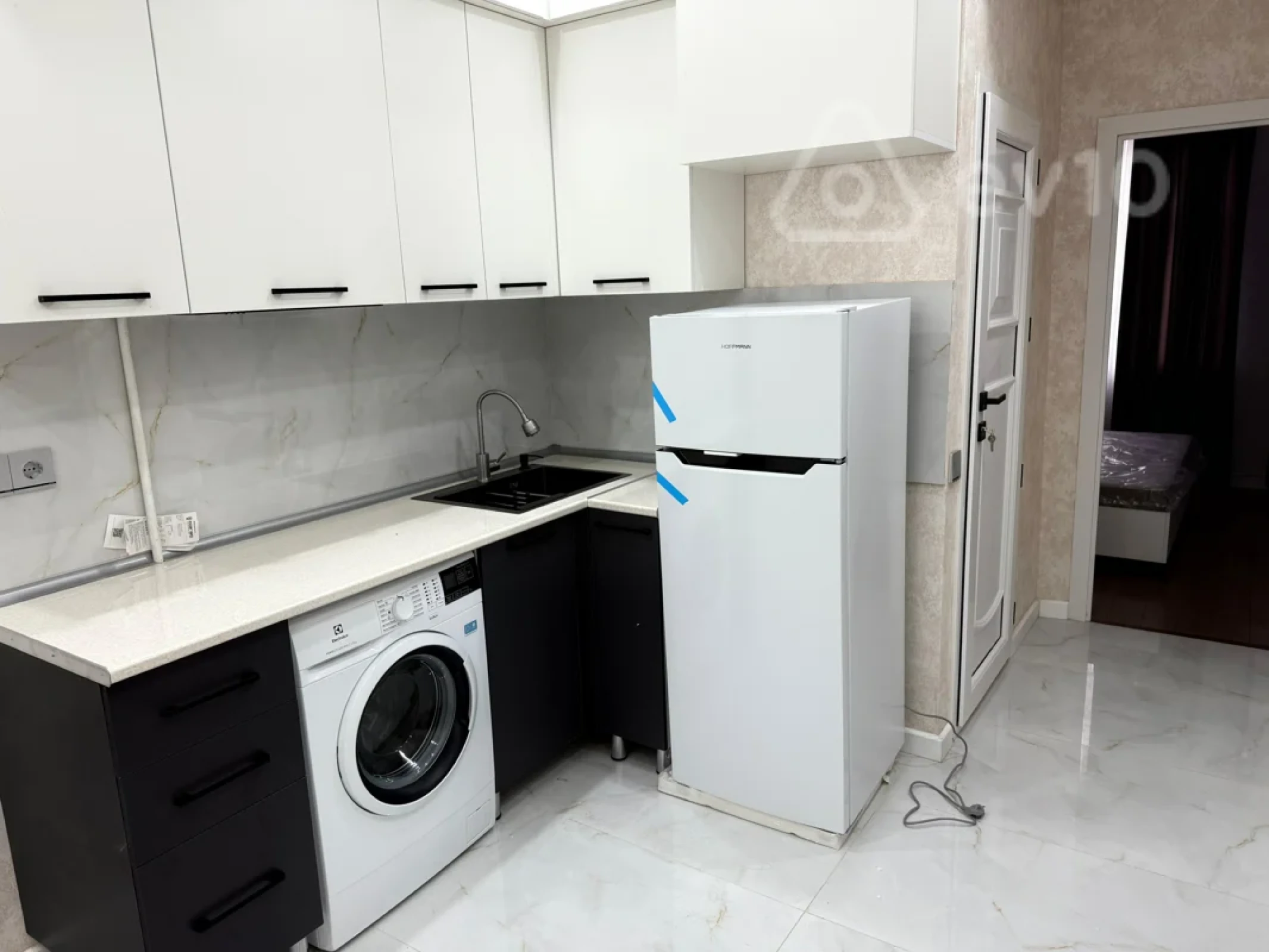 Kirayə verilir 2 otaqlı yeni tikili 51 m²