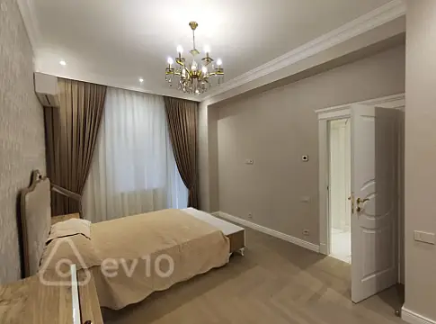 Kirayə verilir 2 otaqlı yeni tikili 85 m²