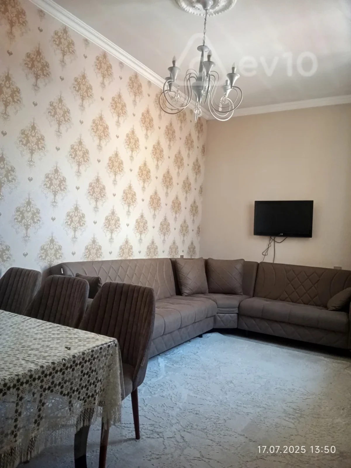 Kirayə verilir 2 otaqlı həyət evi 60 m²