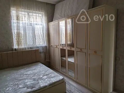 Kirayə verilir 2 otaqlı həyət evi 60 m²