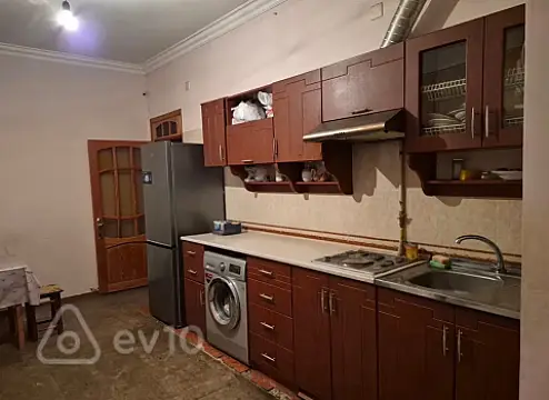 Kirayə verilir 2 otaqlı yeni tikili 85 m²