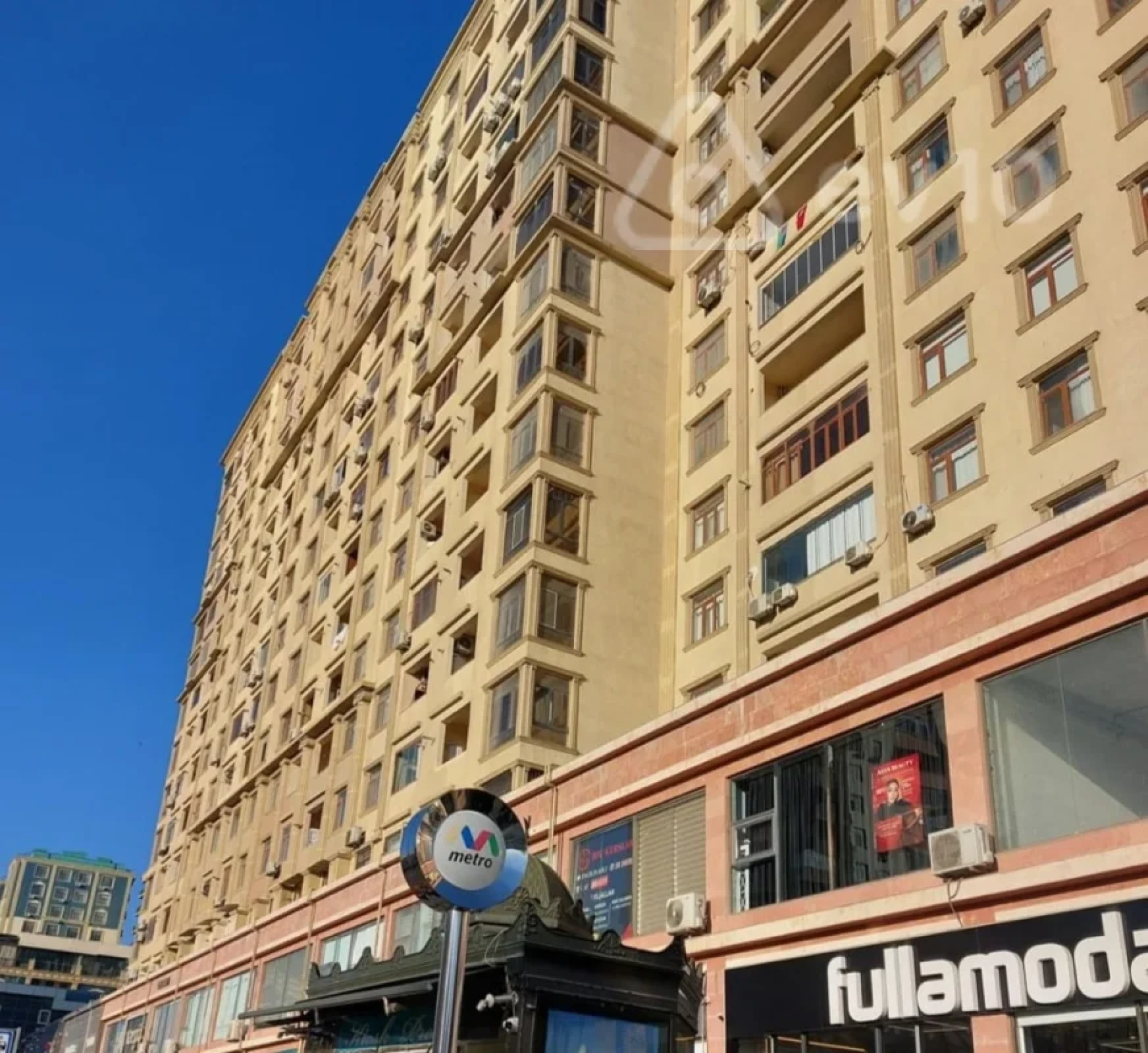 Kirayə verilir 3 otaqlı yeni tikili 75 m²