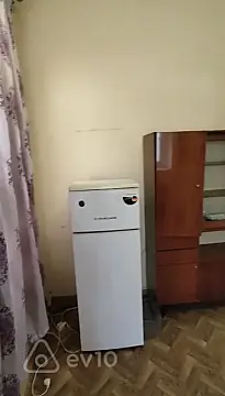 Kirayə verilir 3 otaqlı köhnə tikili 60 m²