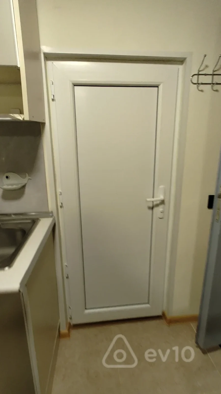 Kirayə verilir 1 otaqlı həyət evi 17 m²