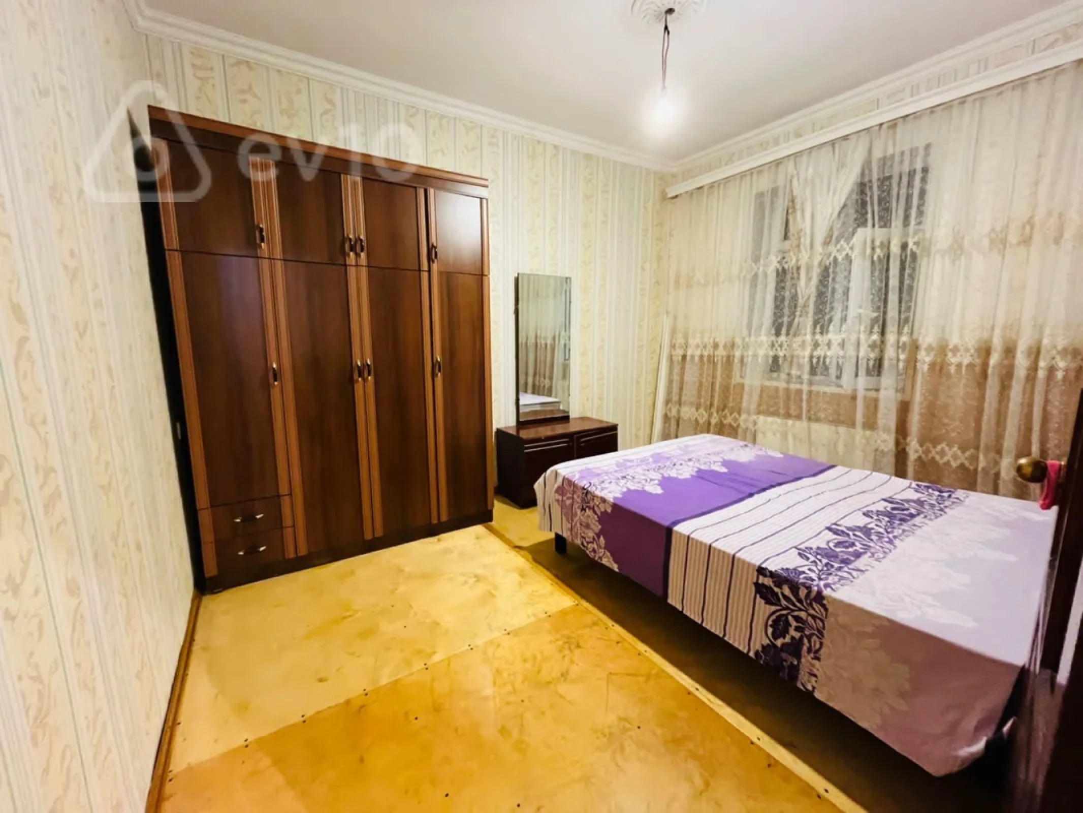 Kirayə verilir 2 otaqlı həyət evi 45 m²