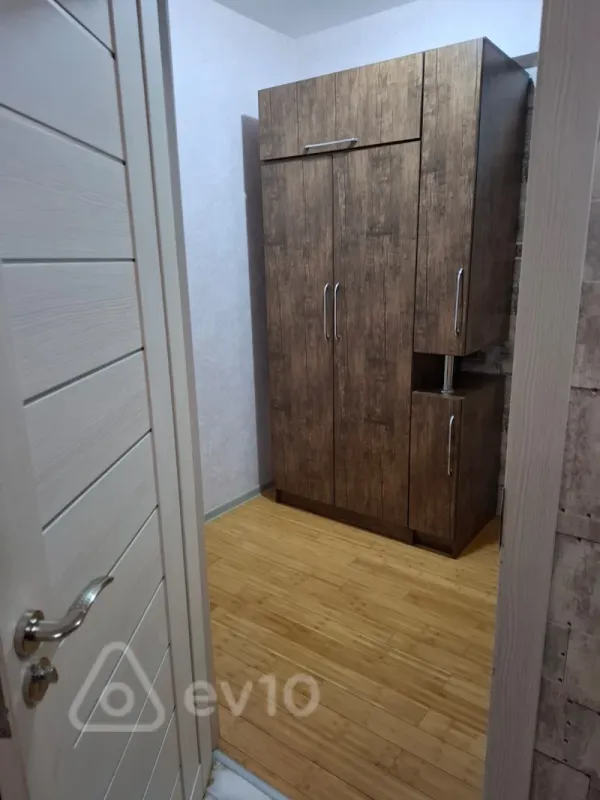 Kirayə verilir 2 otaqlı yeni tikili 65 m²