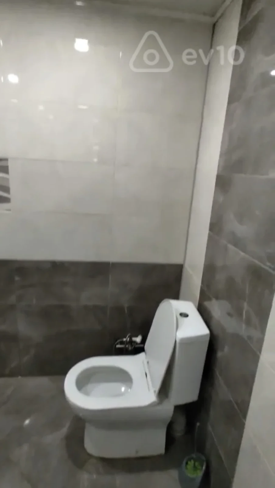 Kirayə verilir 2 otaqlı həyət evi 90 m²