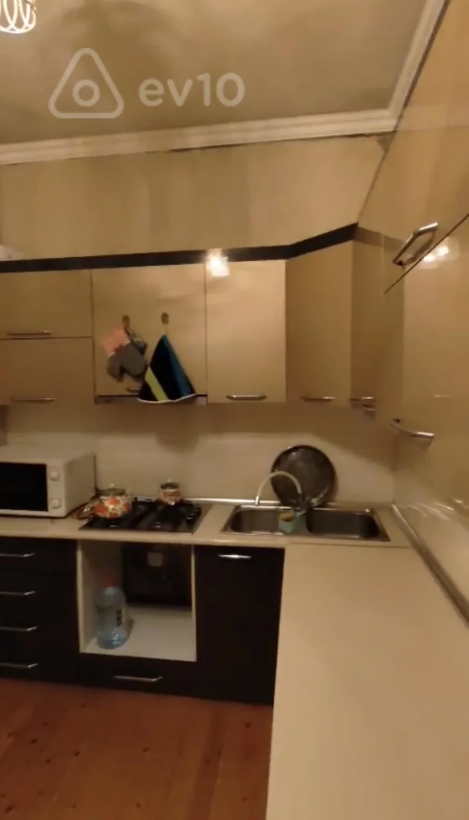 Kirayə verilir 2 otaqlı həyət evi 90 m²