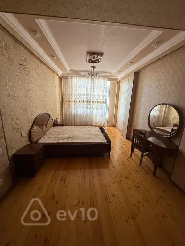 Kirayə verilir 2 otaqlı yeni tikili 96 m²