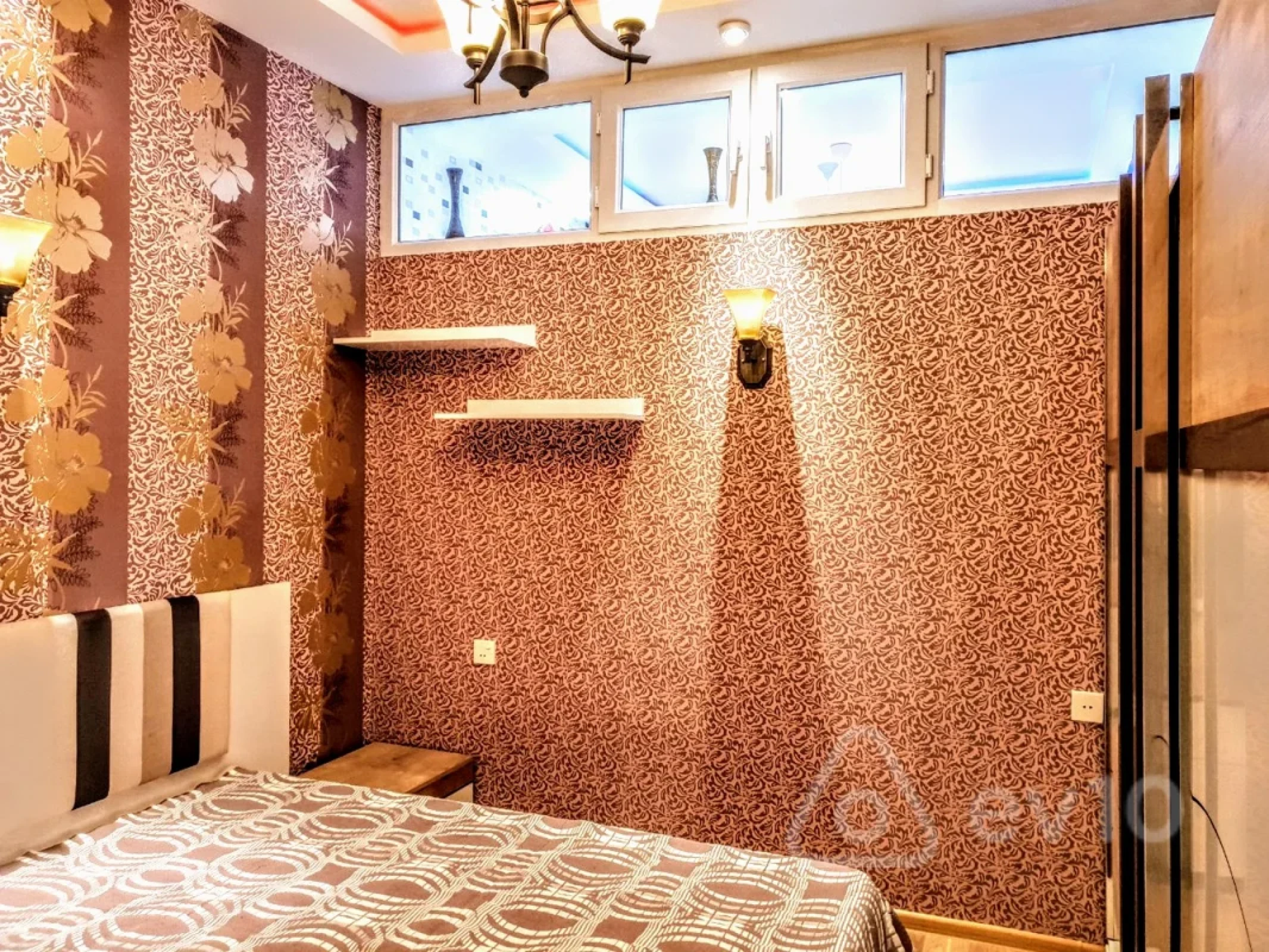 Kirayə verilir 2 otaqlı yeni tikili 70 m²