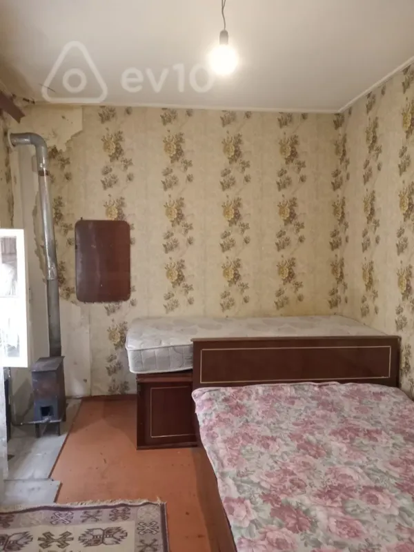 Kirayə verilir 1 otaqlı həyət evi 40 m²