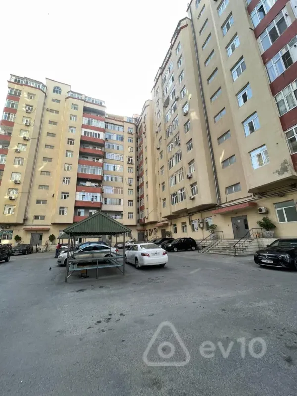 Kirayə verilir 2 otaqlı yeni tikili 50 m²
