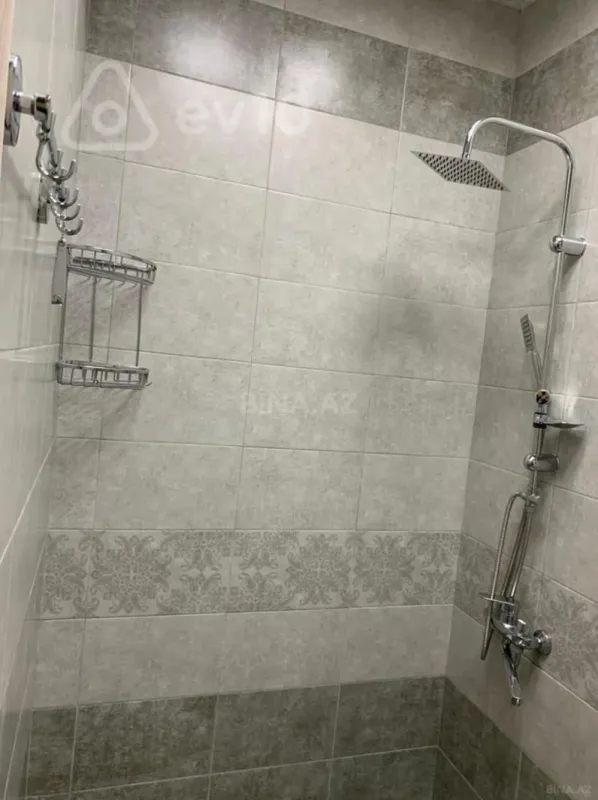 Kirayə verilir 2 otaqlı yeni tikili 50 m²