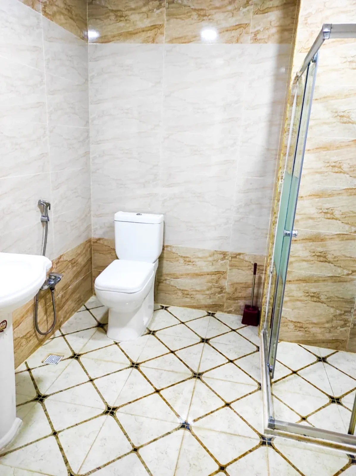 Kirayə verilir 2 otaqlı yeni tikili 90 m²