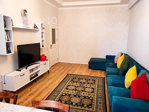 Kirayə verilir 2 otaqlı yeni tikili 90 m²