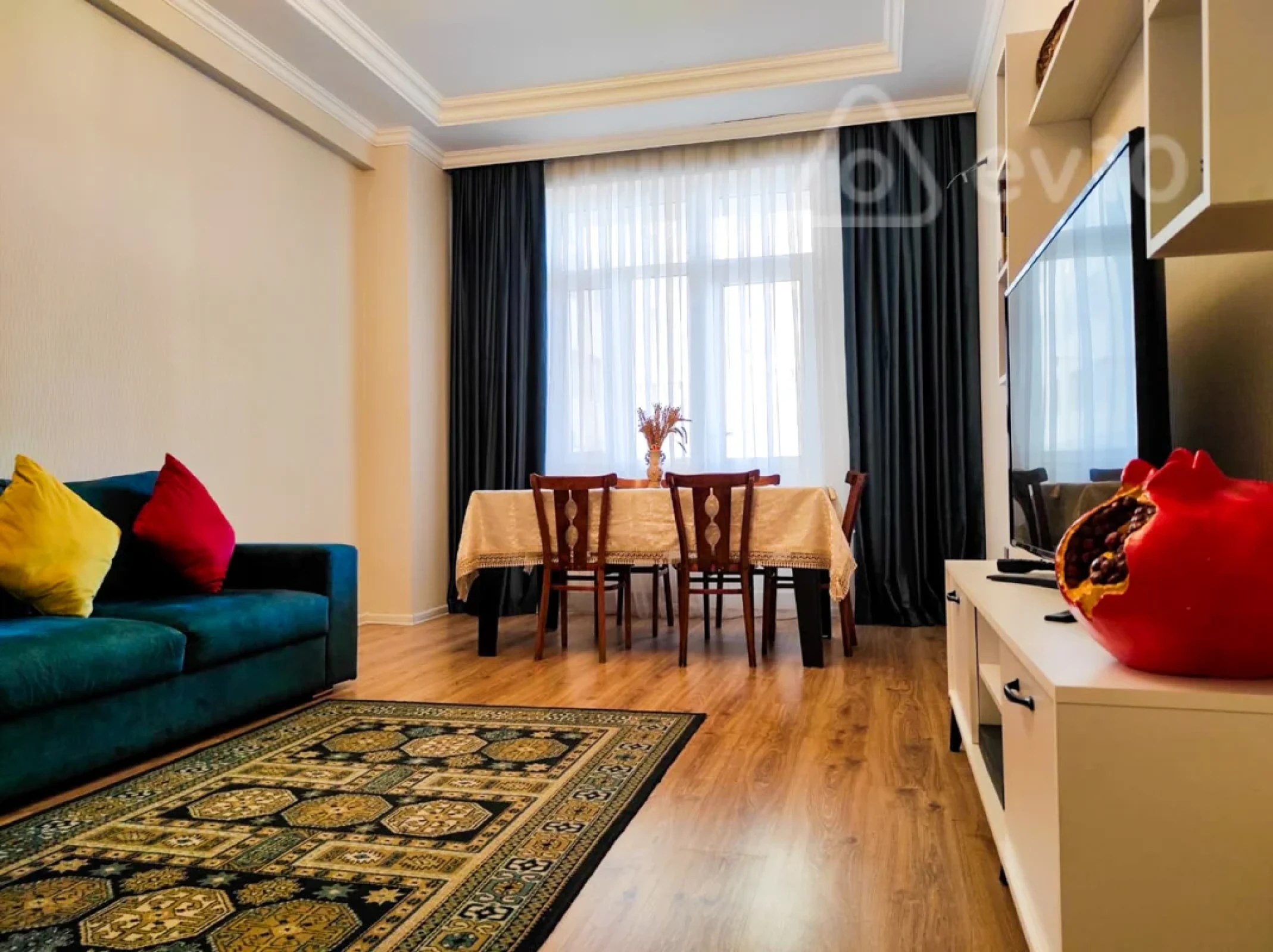 Kirayə verilir 2 otaqlı yeni tikili 90 m²