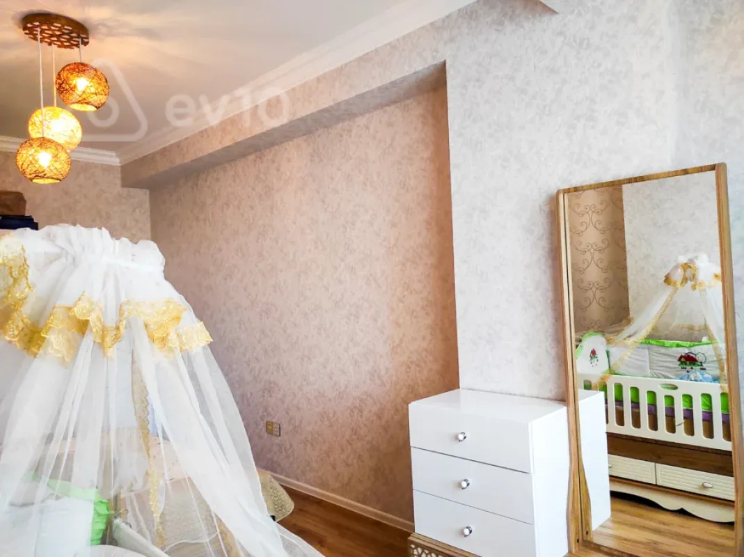 Kirayə verilir 2 otaqlı yeni tikili 90 m²