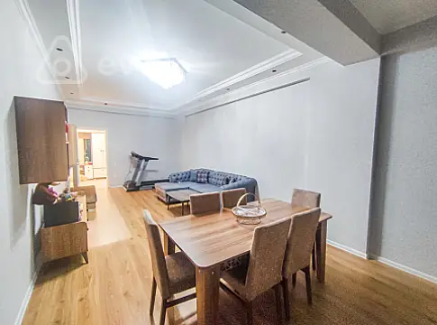 Kirayə verilir 2 otaqlı yeni tikili 100 m²