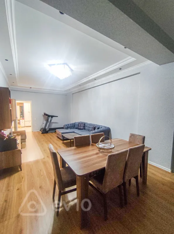 Kirayə verilir 2 otaqlı yeni tikili 100 m²