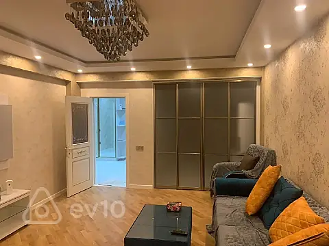 Kirayə verilir 2 otaqlı yeni tikili 90 m²
