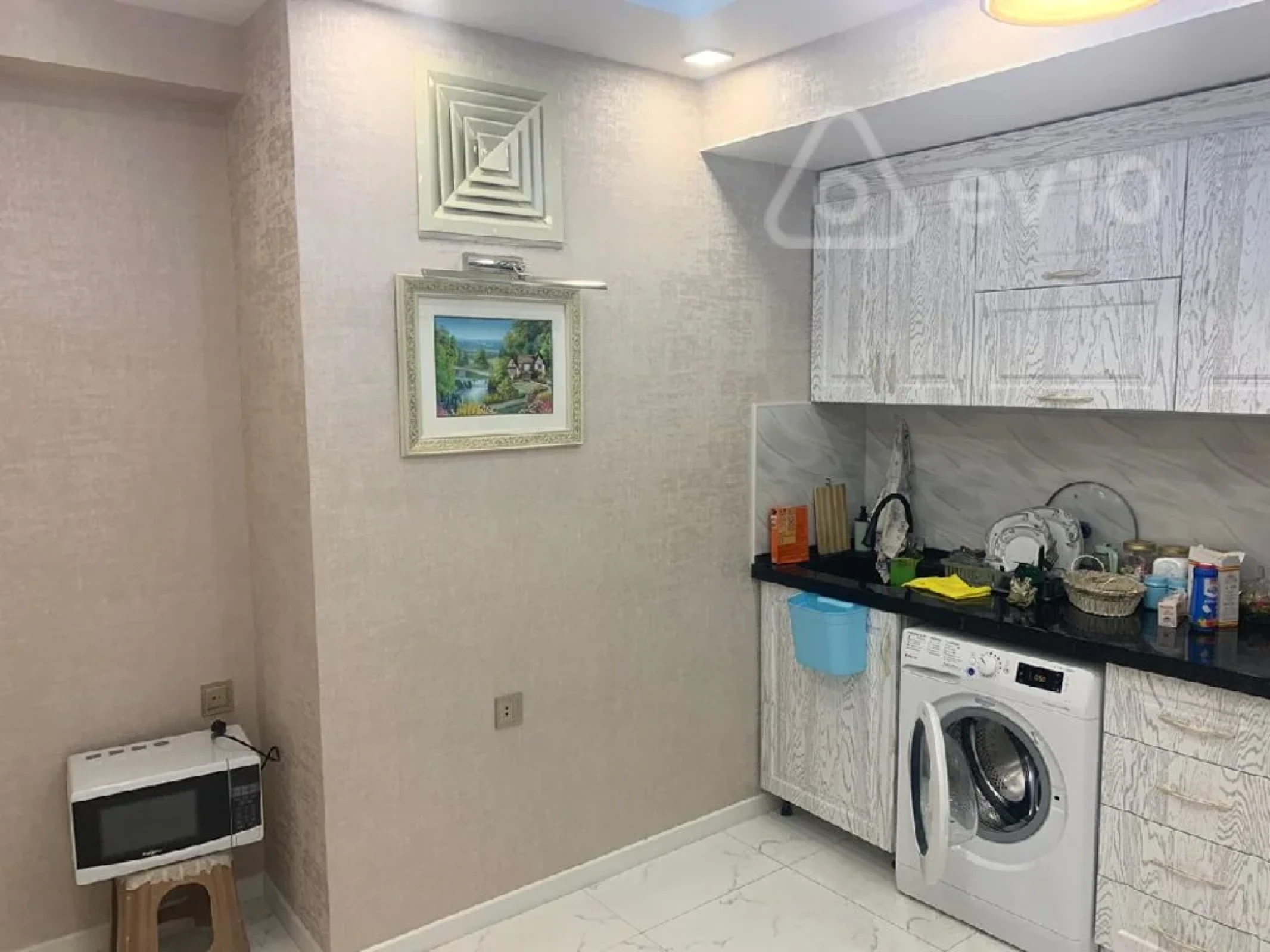 Kirayə verilir 2 otaqlı yeni tikili 90 m²