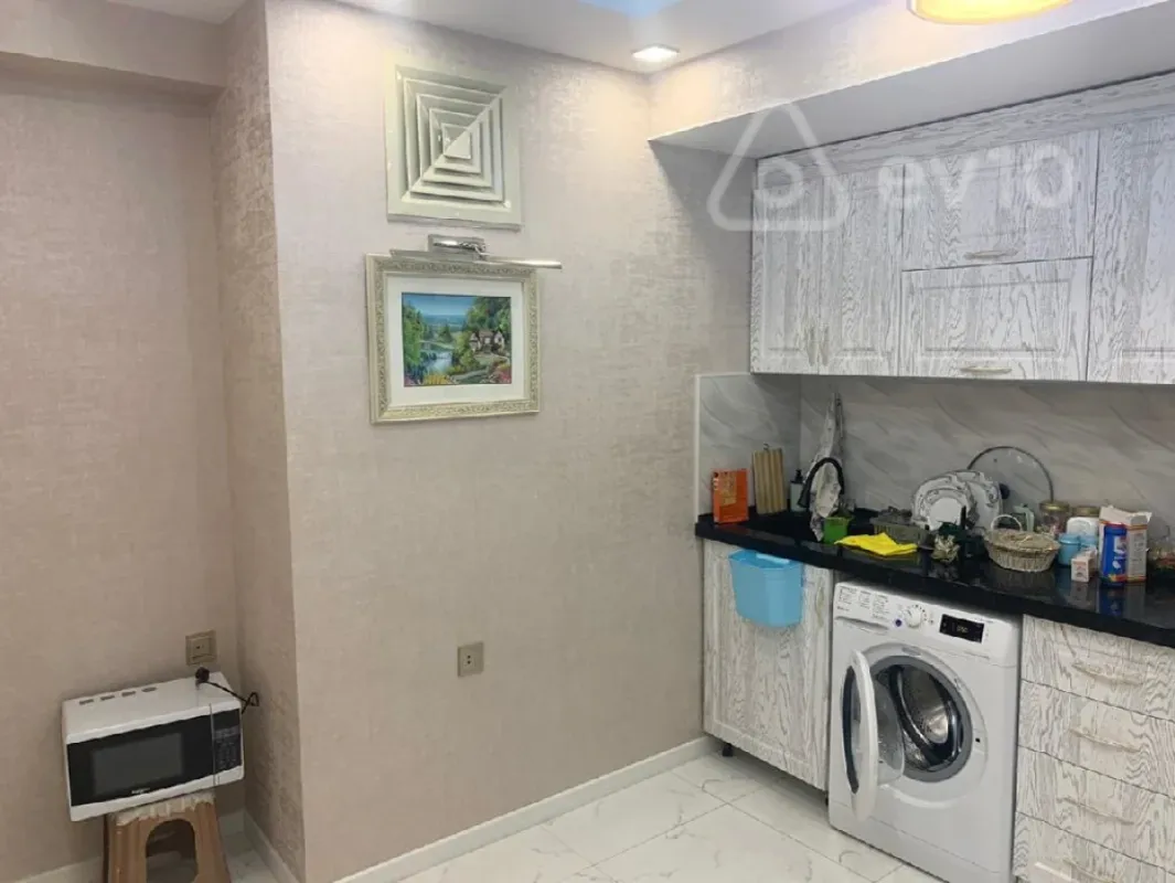 Kirayə verilir 2 otaqlı yeni tikili 90 m²
