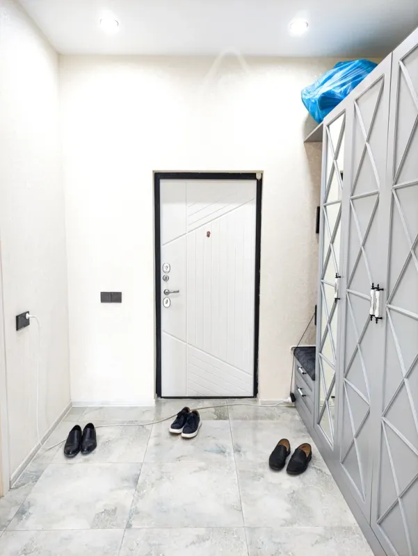 Kirayə verilir 2 otaqlı yeni tikili 90 m²