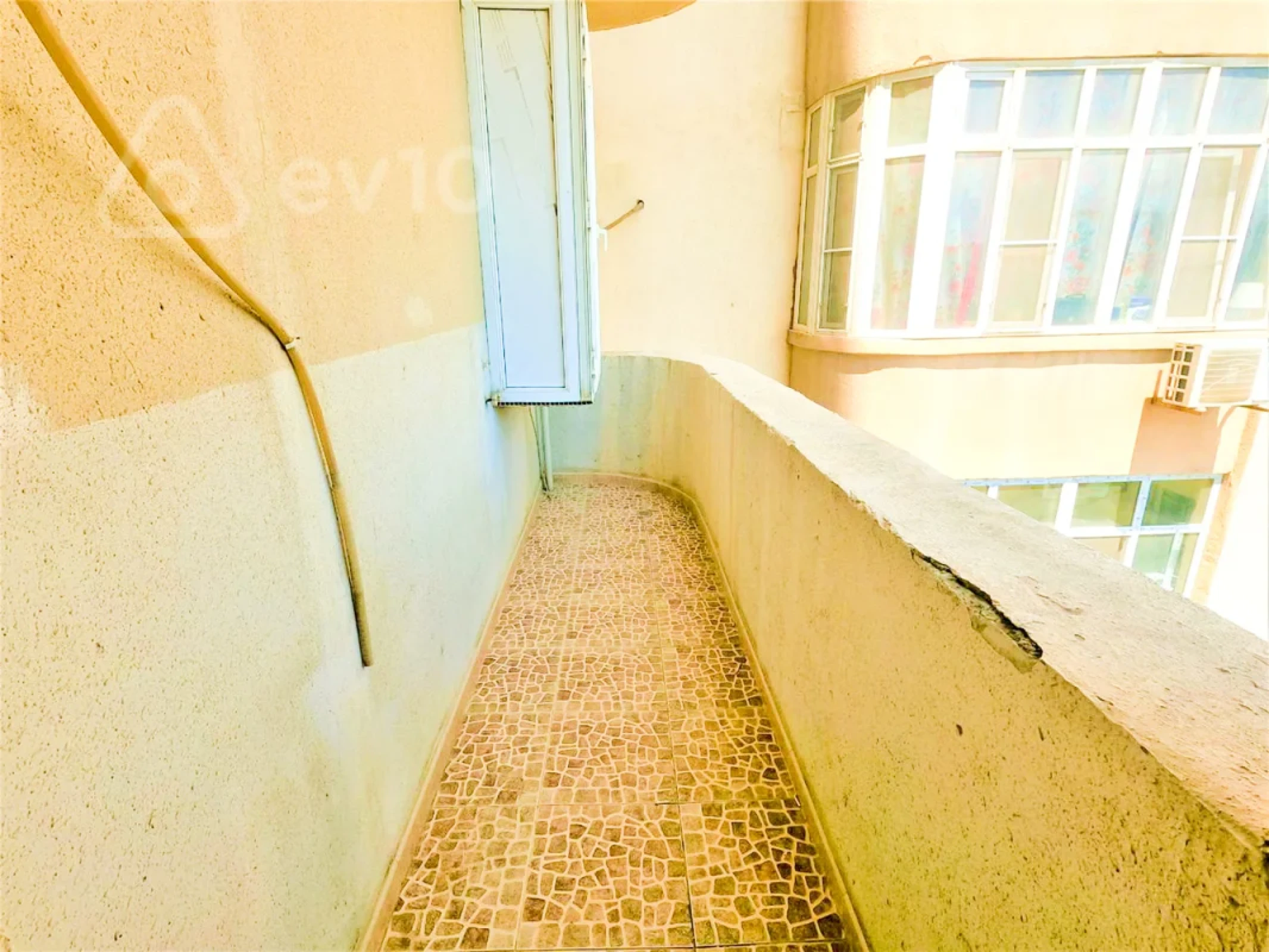 Kirayə verilir 3 otaqlı yeni tikili 120 m²