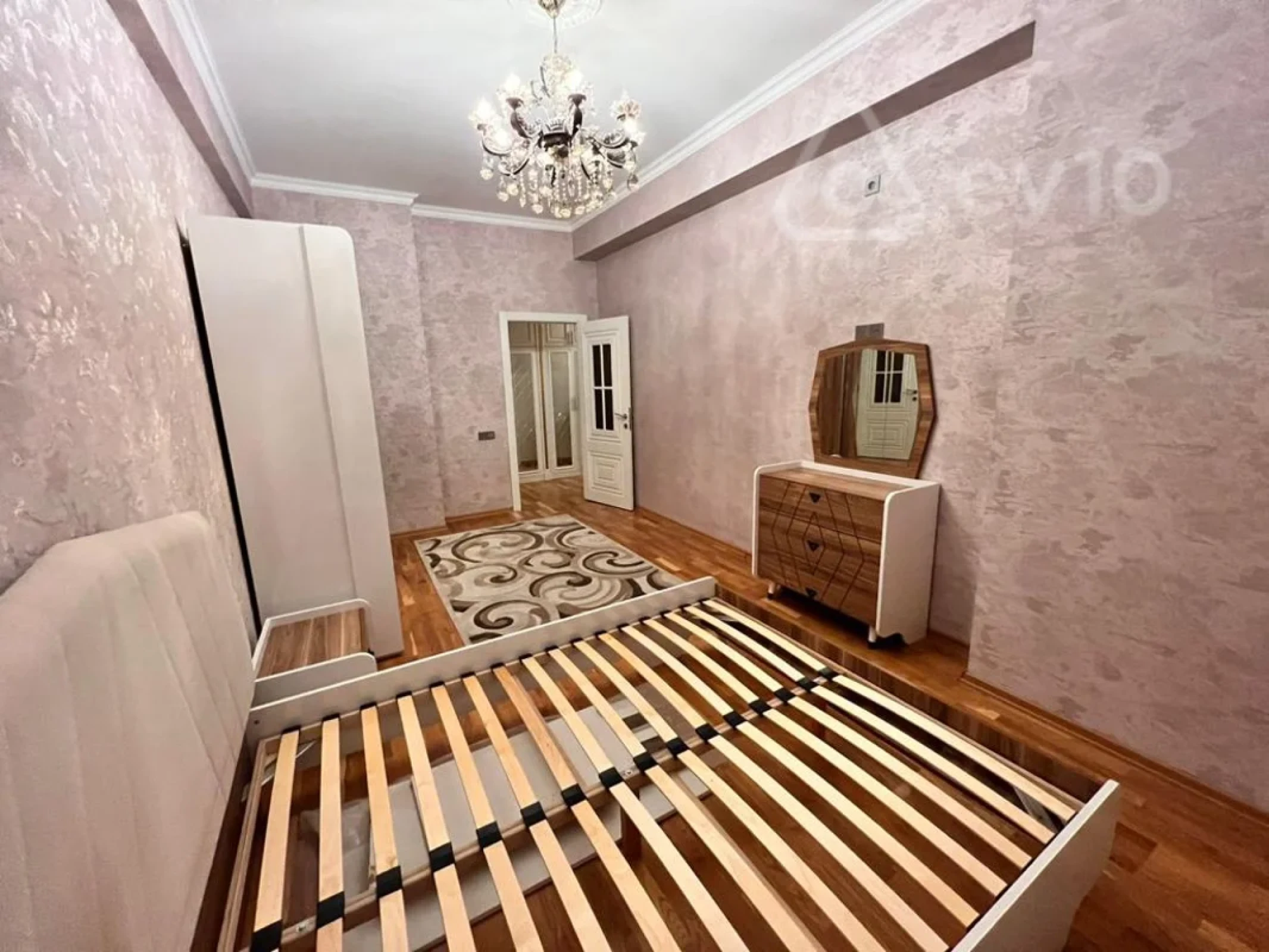 Kirayə verilir 2 otaqlı yeni tikili 75 m²