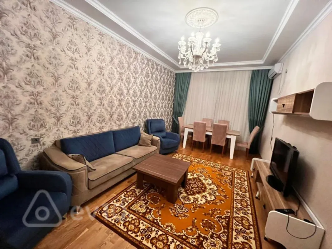 Kirayə verilir 2 otaqlı yeni tikili 75 m²